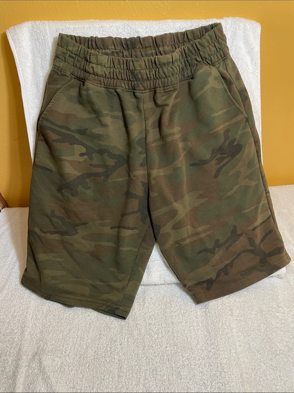 Galaxy By Harvic Men's Camo Green Elastic-Waist Athletic Shorts